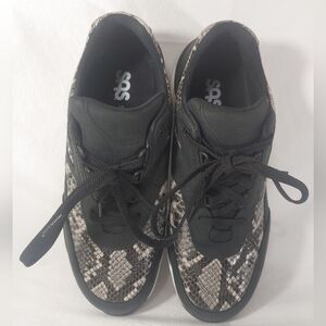 NWOT SAS Journey II Mamba/Black Snakeskin Pattern Genuine Leather Upper Men's 9